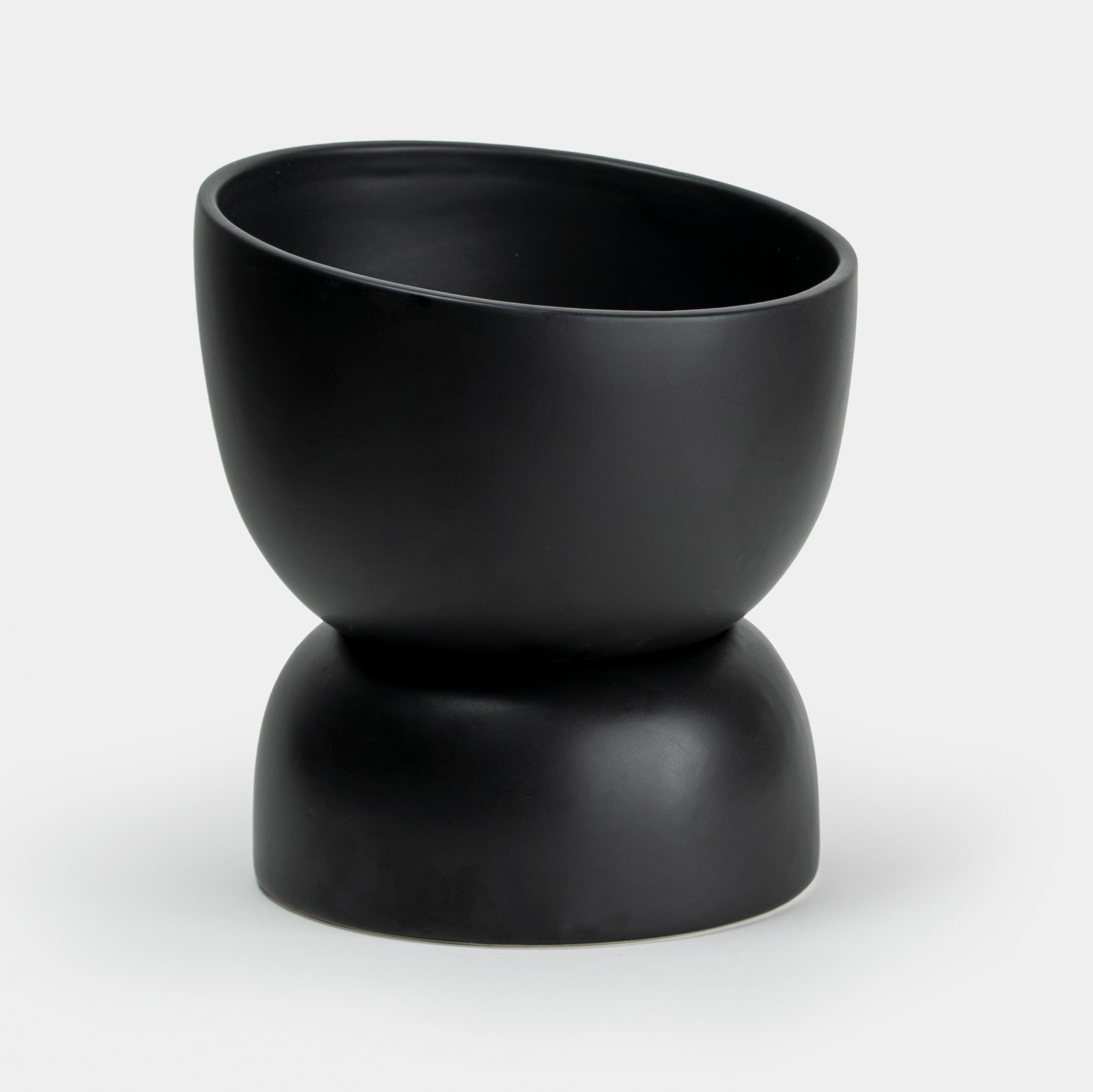Varick 20 Ceramic Self Watering Pot