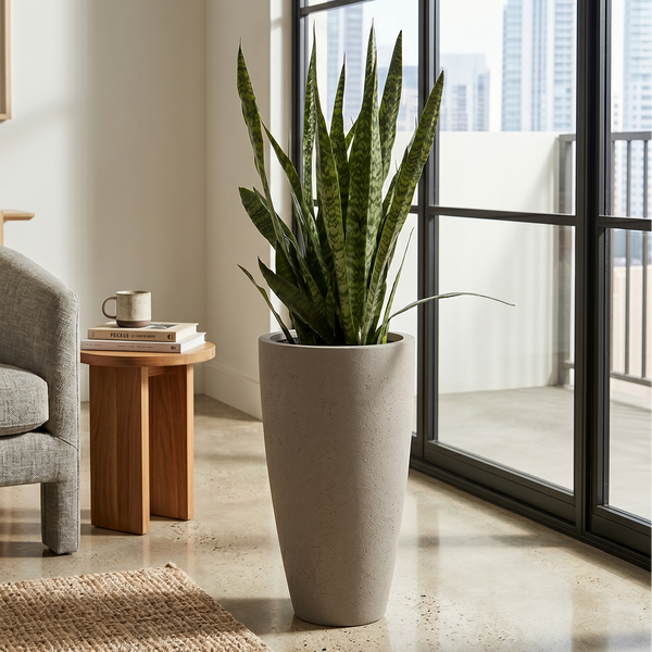 Newel 30 Large Planter